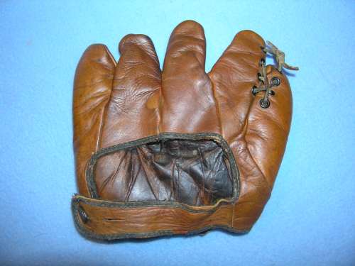 Paul Dean Goldsmith G10 2 Back Doug